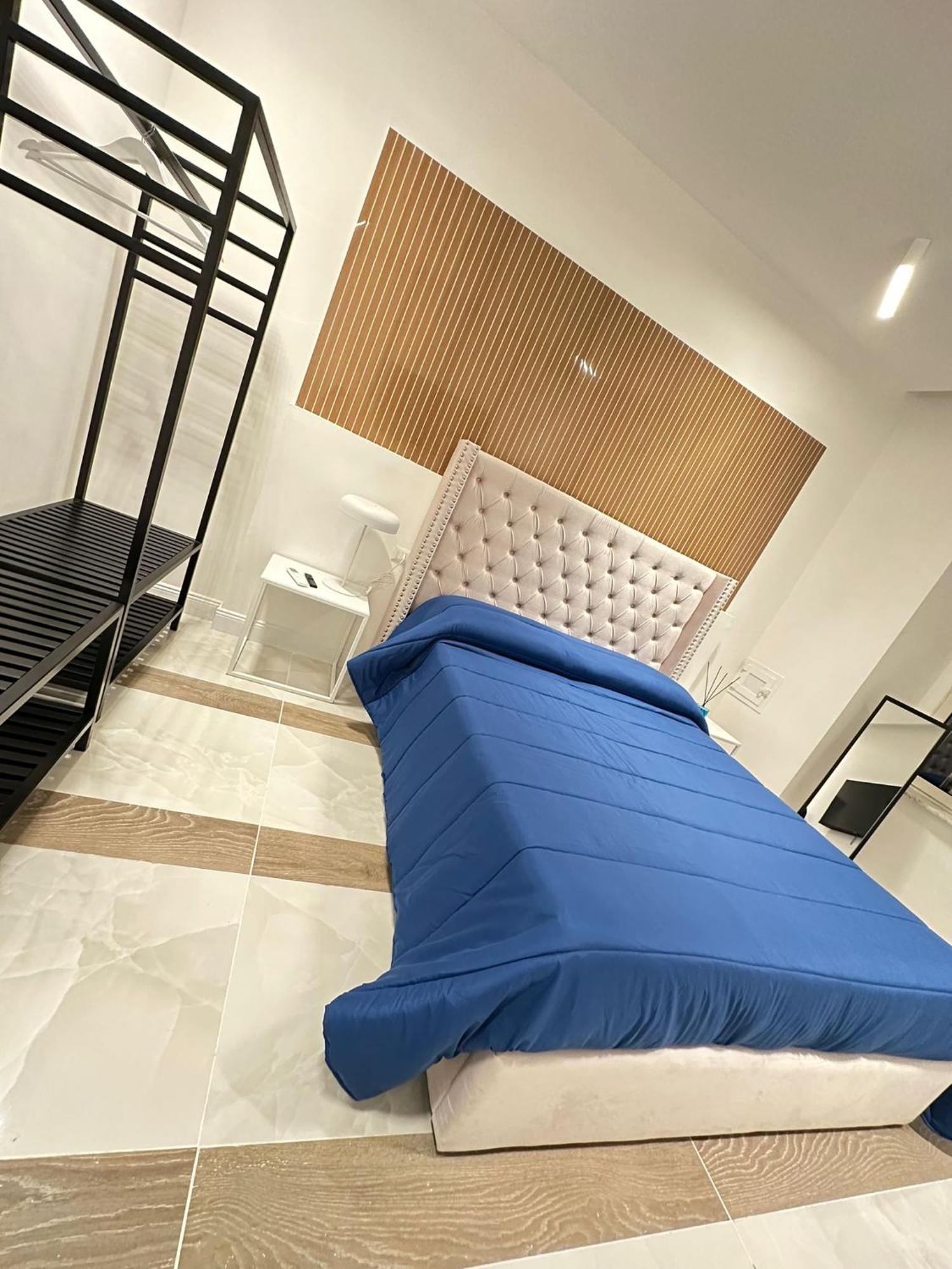 Le Camere Di Giusy Nazionale 24 Naples Extérieur photo