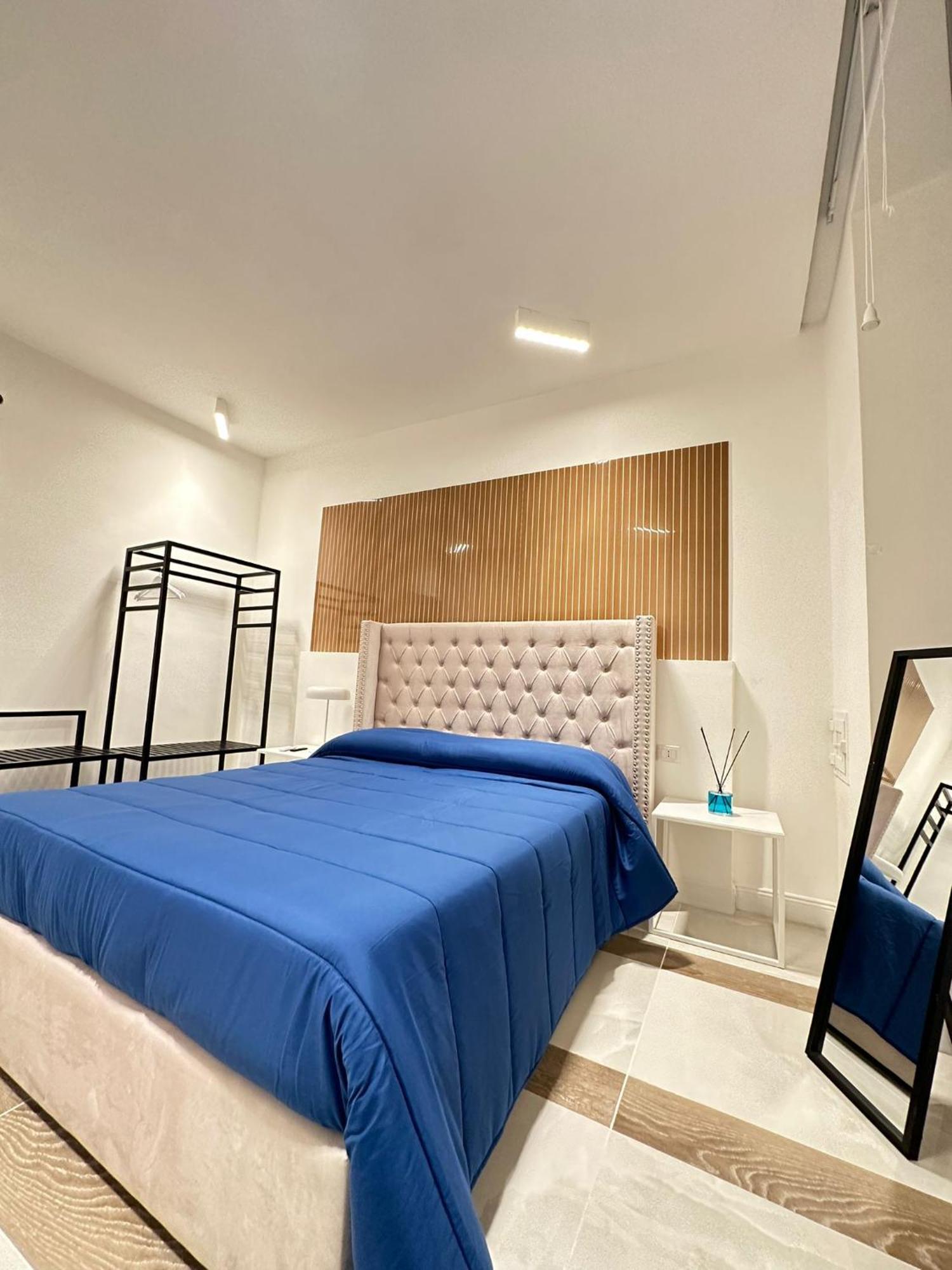 Le Camere Di Giusy Nazionale 24 Naples Extérieur photo